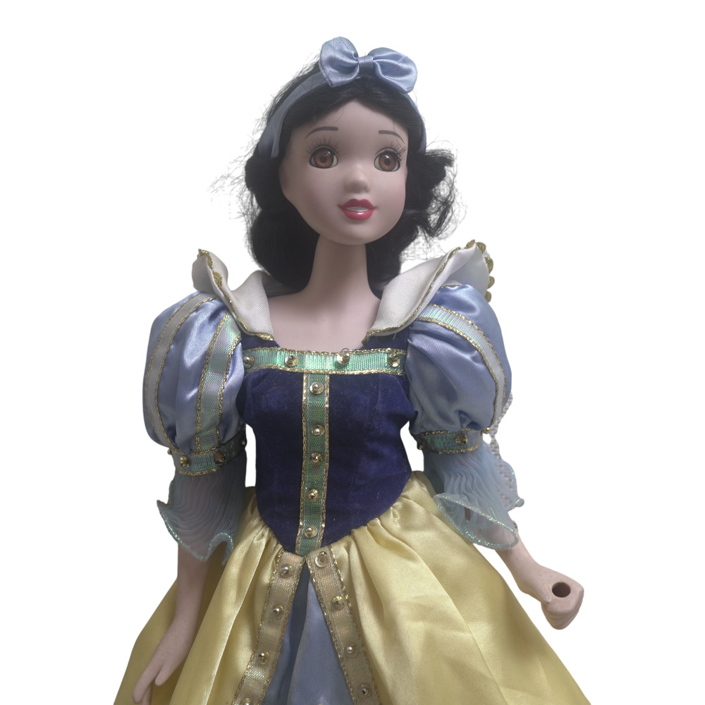 Vintage Disney Snow White Doll Porcelain Face The Brass Key 18” Collectible GUC - Picture 4 of 10